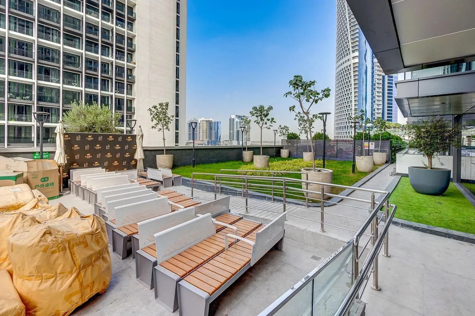Brand New 1Br Apt With Access To Sauna, Gym And Pool Dubai
