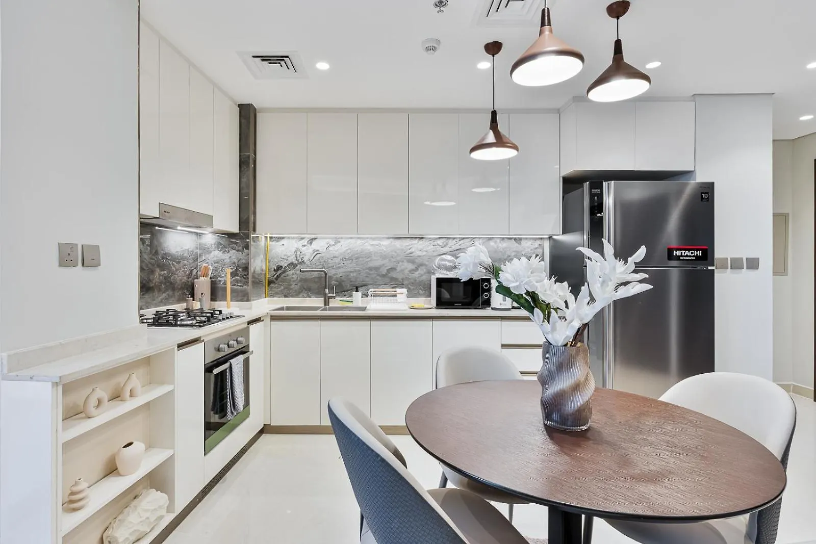 Brand New 1Br Apt With Access To Sauna, Gym And Pool Dubai