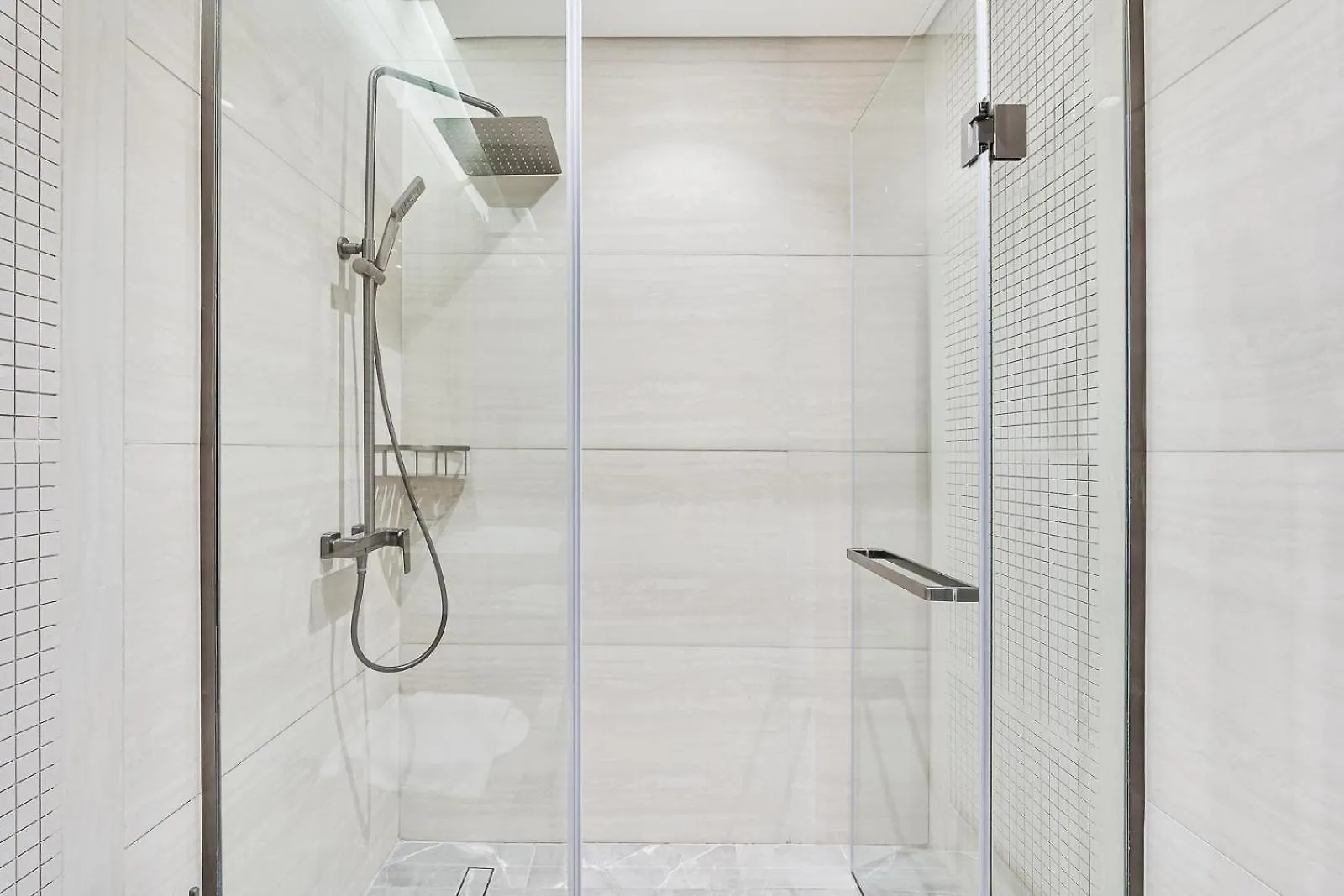 Brand New 1Br Apt With Access To Sauna, Gym And Pool Dubai United Arab Emirates