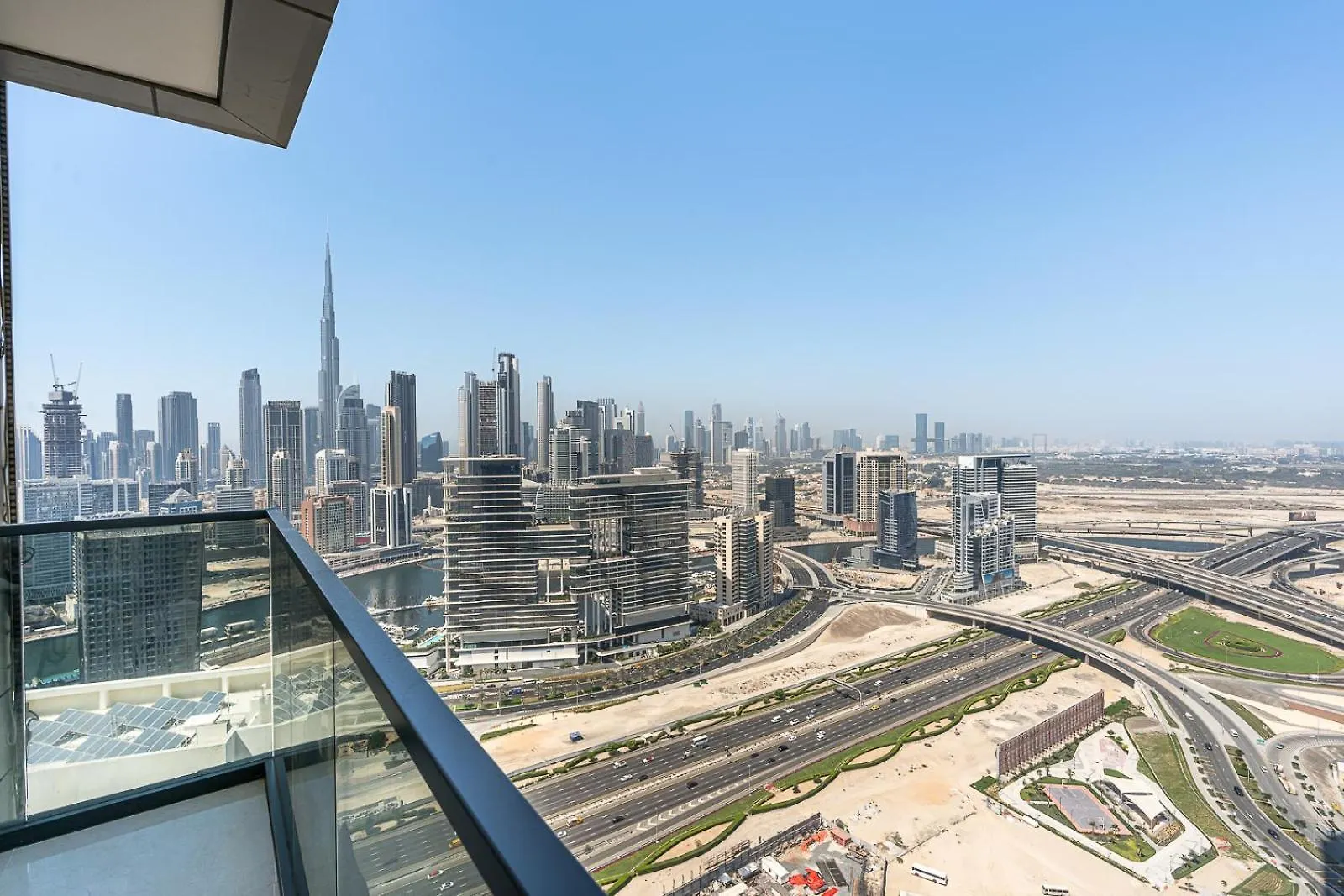 Brand New 1Br Apt With Access To Sauna, Gym And Pool Dubai